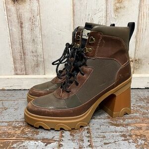 Sorel Brex Heel Lace Boot